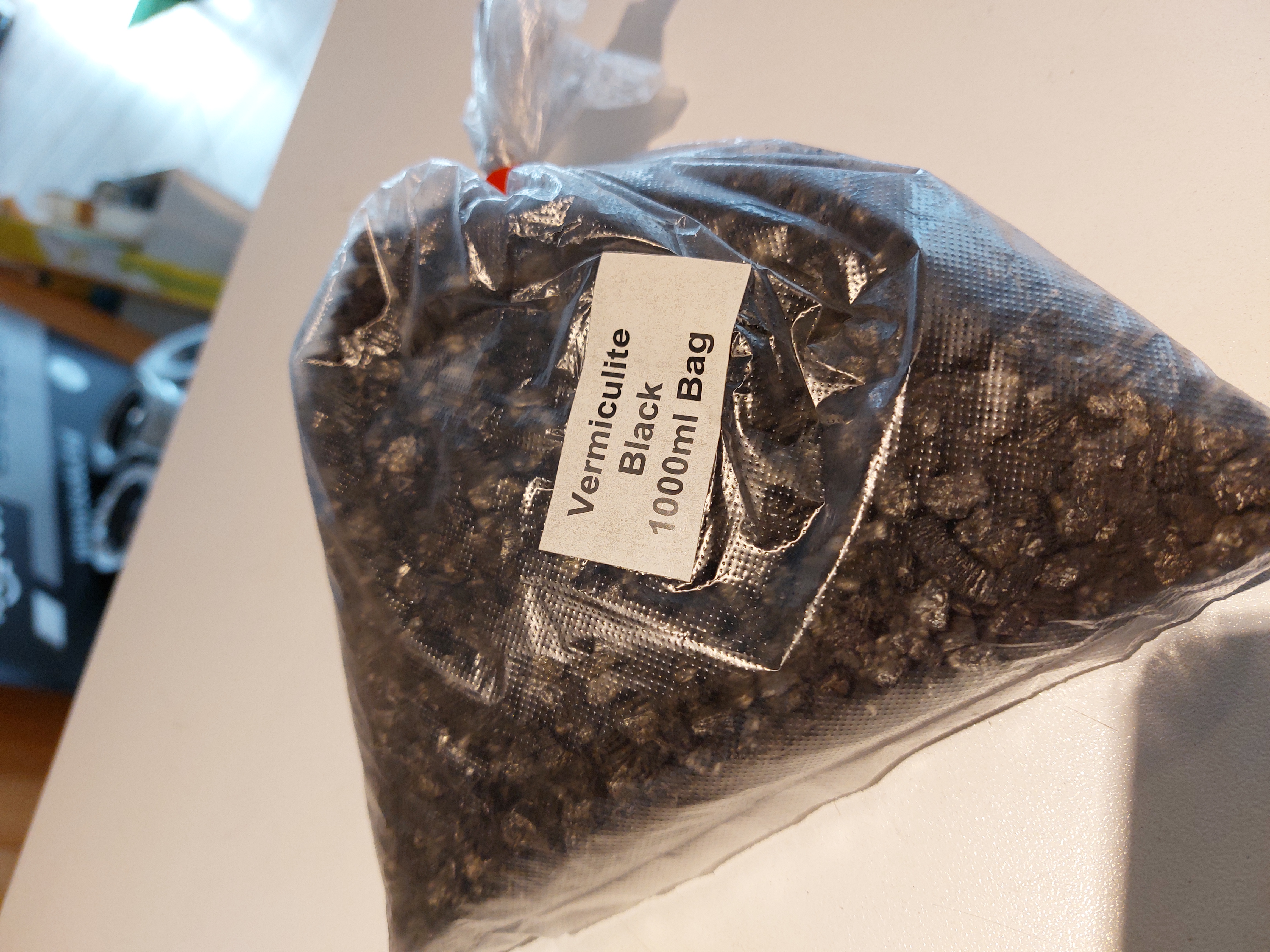 Vermiculite Korrel zwart
